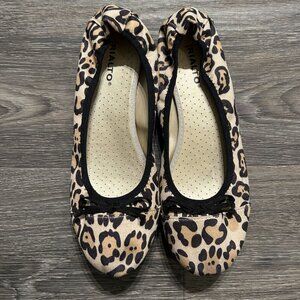 Rialto Sunnyside II Size 9 Ballet Flats Leopard Animal Print Shoes Bow Neutral